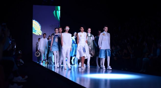 Второй день нового сезона Mersedes-Benz Fashion Week Russia